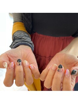 プリュム(plume.)/《ジェルネイル》