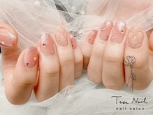 テセネイル(Tese Nail)/