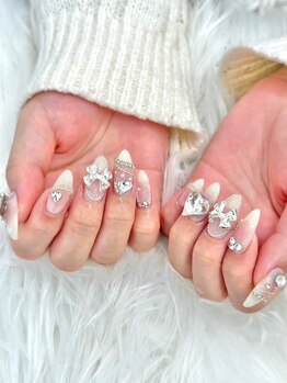 ナナズネイル 魚町店(NANA’sNail)/キラキラ×フレンチワンホン