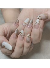 プラス デ ネイル(+ de nail)/ハンド☆つけ放題　9,350円～