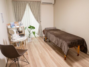 サロン アキ(Salon Aki)/