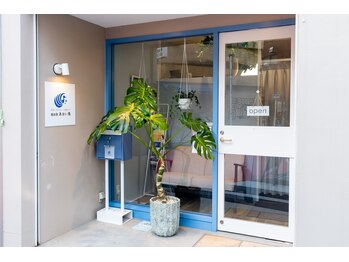 あおい鳥/立ち寄りやすいおしゃれな入口