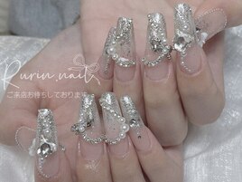 派手ネイルデザイン