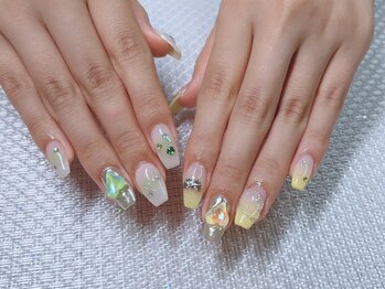 アシンメトリーネイル