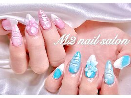 アシメトリーフラワーネイル