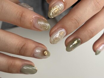 くすみグリーンニュアンス3/24