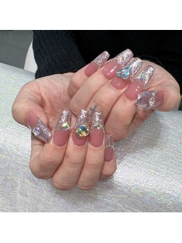 クイーンズビューティーサロン 新宿本店(Queen's beauty salon)/チップ長さ出しやり放題