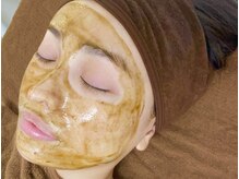 ミー(Mii)/国産ハーブピーリングで肌質改善