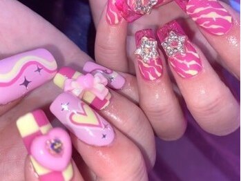 ピンズイチロク(PINS16)の写真/【スカルプ/強度とフォルムの綺麗さが自慢のGel-x】爪の薄さ/深爪/フォルムなど長さだしで解消しましょう☆