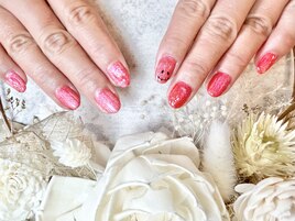 RICHELLE Design Collection