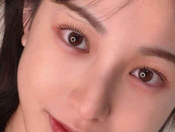 ソイル(soil)の写真/元々上がっているかのようなナチュラルぱっちり目元へ…♪自然なカールでいつ見てもキレイを叶えます◎