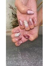 プルメリアドット(Plumeria.)/マグネット埋め尽くしネイル