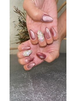 プルメリアドット(Plumeria.)/マグネット埋め尽くしネイル