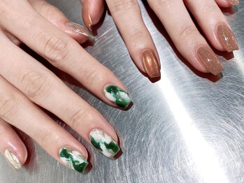 ネイルキュート アンド クールラッシュ 亀有店(nailcute & CoolLash)/ニュアンスネイル★