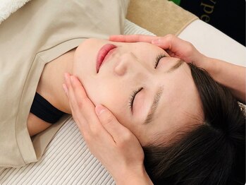 カラダボ 戸塚店の写真/贅沢な小顔矯正×フェイシャルフルコース★"骨・脂肪・筋肉"への同時アプローチで自分史上最高の小顔に♪