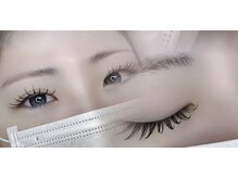 マムール(M'amour)の雰囲気（LEDフラットラッシュ）