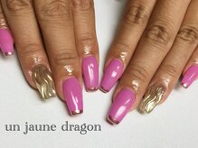 アン ジョーヌドラゴ/ミラー☆オシャレネイル
