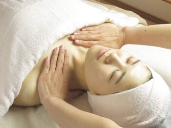 コスメティックスアンドビューティ グランディール/【施術】フェイシャル