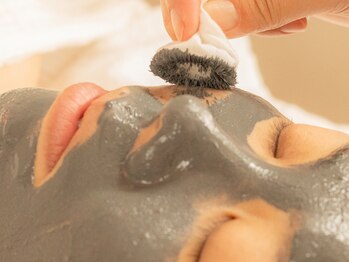 トゥーエイト(THE28.)/不思議なマグネットの吸着感覚