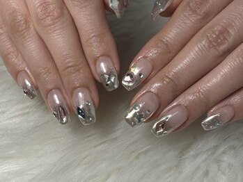 ピンクベリー(PINK BERRY)/ミラー＋パーツキラキラネイル