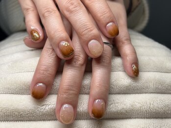 ライズ(RISE)/秋ニュアンスネイル