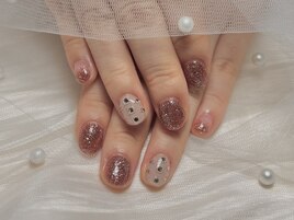 ビジューネイル／￥10980