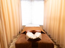 白山指圧 和み/施術台