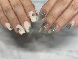 モヤモヤニュアンスネイル