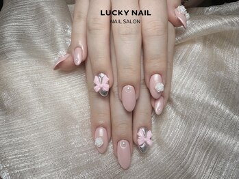 ラッキーネイル(LUCKY NAIL)/