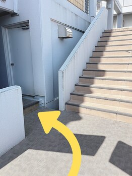 経絡鍼灸院 野村/アパートの入り方2