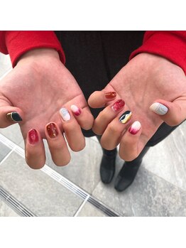 プリュム(plume.)/《ジェルネイル》