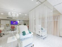 フットネイルやケアが充実☆リクライニングソファで同時施術可〇