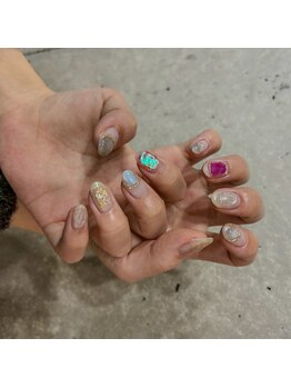 サロンドティス 学芸大学(salon de tis)/ストーンネイル