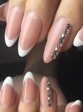 アデリー(ADELIAE)