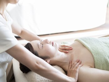 ザ スパ バイ タロマ 富山(The Spa by Taroma)の写真/【リラクが初めての方にこそオススメ！】つらい肩の凝り・首の疲れ、そのままにせず一緒に解消しませんか？