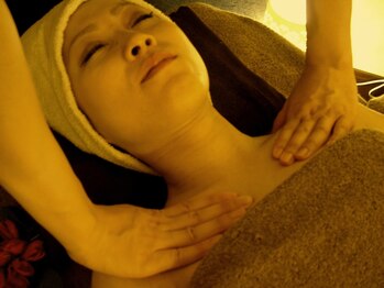 リラクゼーションサロン シャンディ(Shandy)/【アロマオイルセラピー】首回り