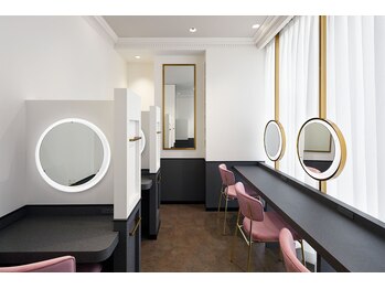 ビキュール 表参道店(美cuol)/メイクルーム多数完備