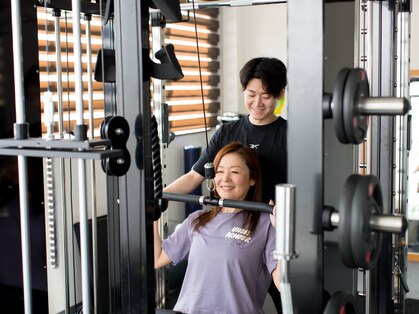 エフシーエルパーソナルジム(FCL PERSONAL GYM)の写真