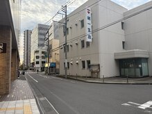 ルーム(ro-om)/第一生命の隣りの建物です