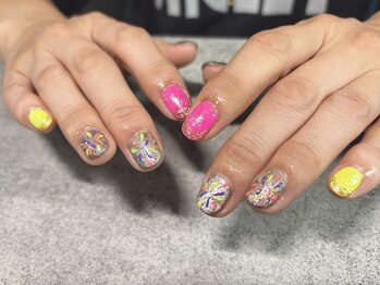 夏ネイルデザイン