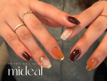 ミディール(mideal)/ボルドーニュアンスネイル