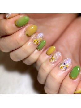アリー ネイル スタジオ(Ary nail studio)/押し花ネイル