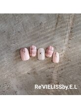 レヴィエリス バイ イーエル(Re VIELISS by E.L)/チェックネイル