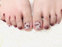 シチ ネイル(shichi nail)/フットネイルシンプルデザイン