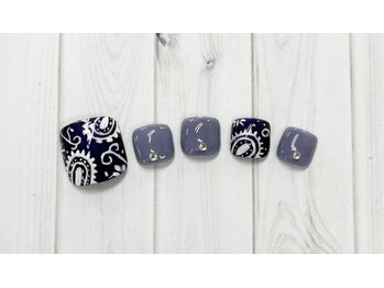 ティーエヌ イトーヨーカドー能見台店/フット季節の定額7700円