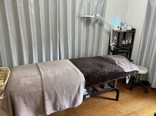 ラ レーヌ デ シャ(La reine des chats)の雰囲気（施術後は、お化粧や髪の毛のお直しスペースをご利用いただけます）