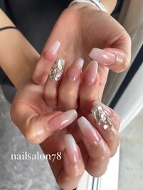 埋め込みグラデーション