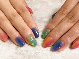 カラフル水滴ネイル　夏ネイル