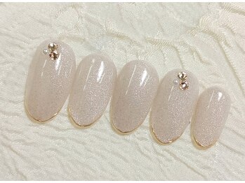 マーチ(March)/グレージュマグネットネイル