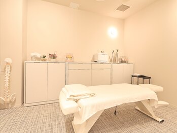 山本整体店/内観